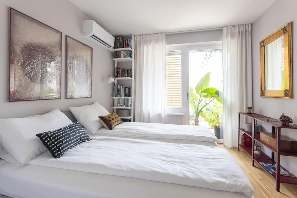 Dream Apartment - Central And Quiet With Ac And Free Parking Garage Viyana Dış mekan fotoğraf