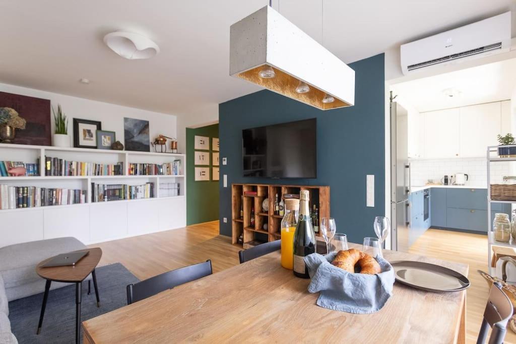 Dream Apartment - Central And Quiet With Ac And Free Parking Garage Viyana Dış mekan fotoğraf