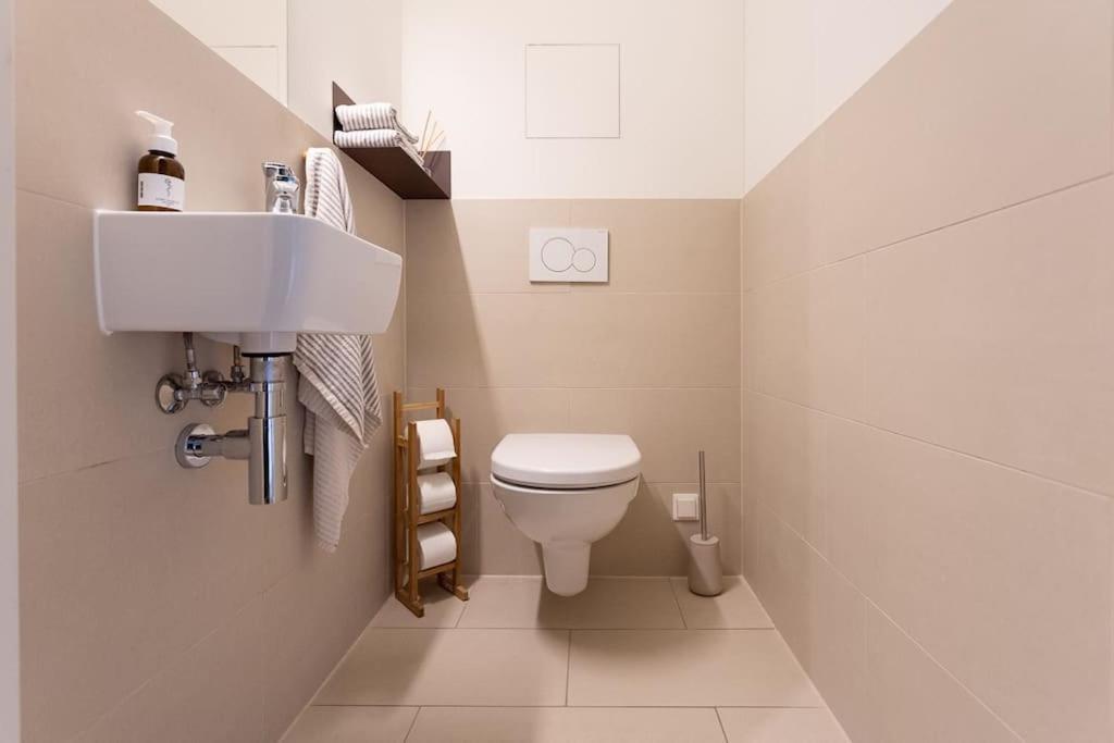 Dream Apartment - Central And Quiet With Ac And Free Parking Garage Viyana Dış mekan fotoğraf
